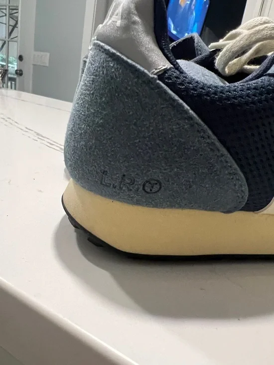 Veja SDU REC Alveomesh Low Top Blue Runner Sneakers with Cream Accents  size W 8 - Picture 3 of 16